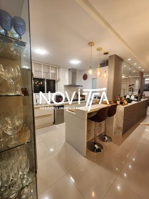 Foto 9 de Apartamento com 4 quartos à venda, 288m2 em Meia Praia, Itapema - SC