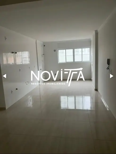 Foto 2 de Apartamento com 2 quartos à venda, 70m2 em Itapema - SC