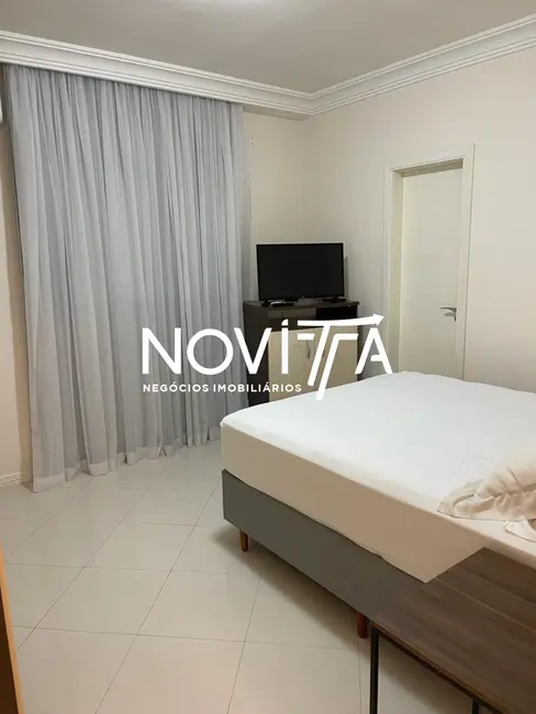 Foto 3 de Apartamento com 3 quartos à venda em Meia Praia, Itapema - SC