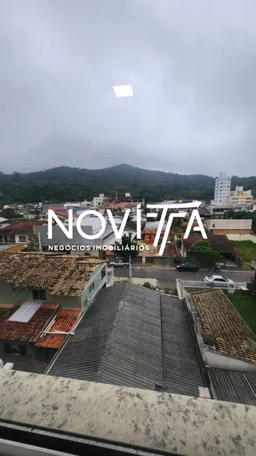 Foto 8 de Apartamento com 2 quartos à venda em Itapema - SC