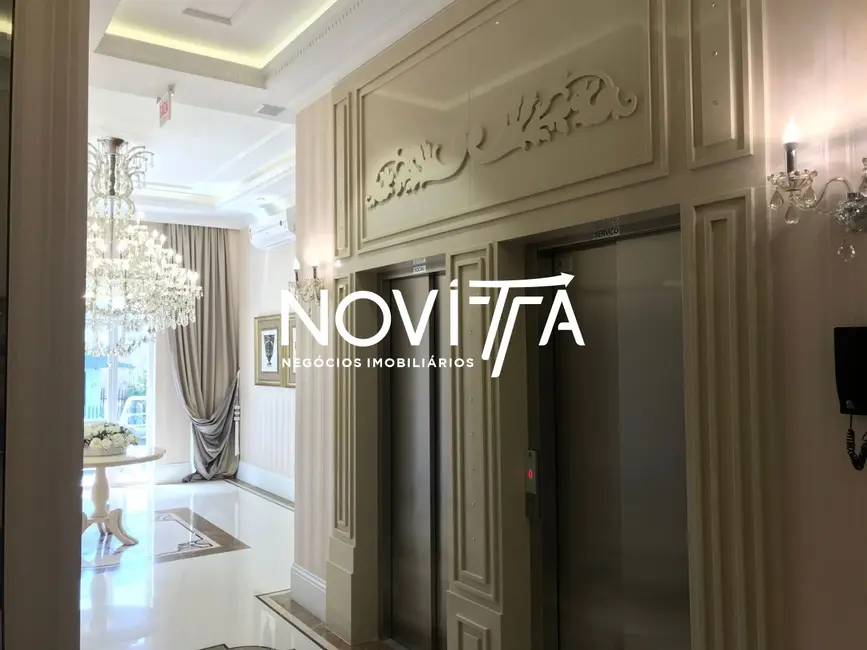 Foto 3 de Apartamento com 4 quartos à venda, 260m2 em Meia Praia, Itapema - SC