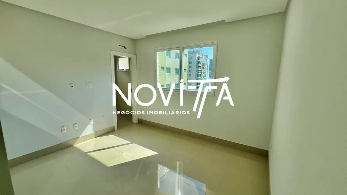 Foto 7 de Apartamento com 3 quartos à venda, 137m2 em Centro, Itapema - SC