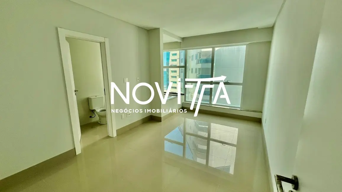 Foto 2 de Apartamento com 3 quartos à venda, 137m2 em Centro, Itapema - SC