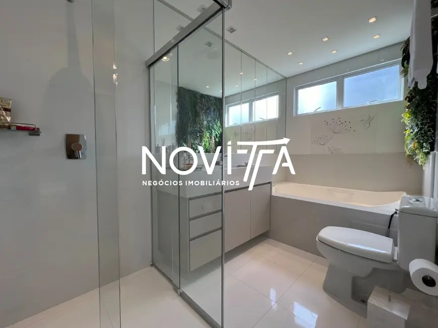 Foto 8 de Apartamento com 4 quartos à venda, 181m2 em Meia Praia, Itapema - SC