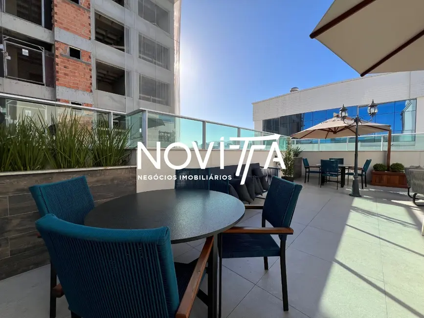 Foto 6 de Apartamento com 3 quartos à venda, 260m2 em Meia Praia, Itapema - SC