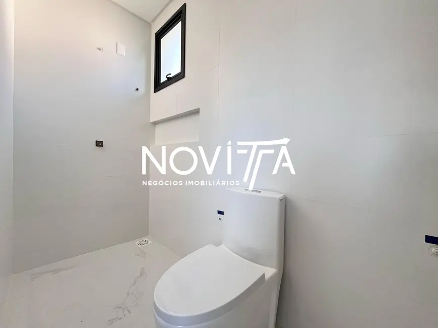 Foto 3 de Apartamento com 3 quartos à venda, 153m2 em Meia Praia, Itapema - SC