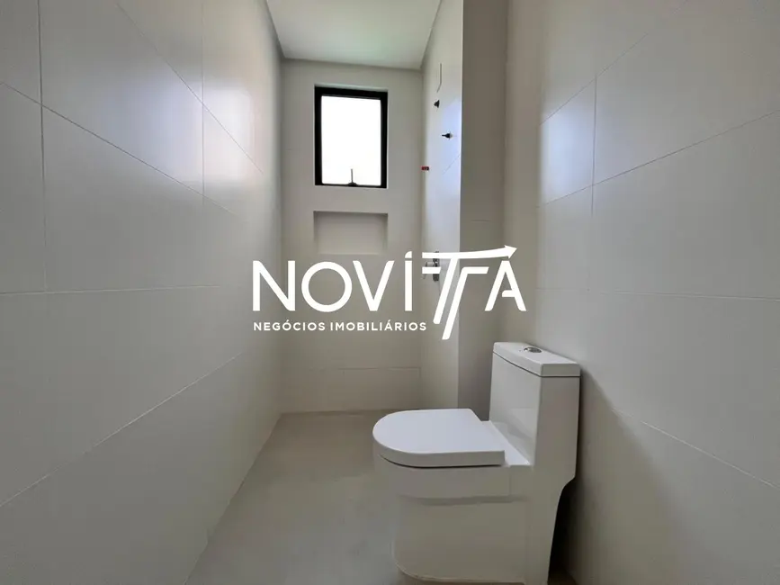 Foto 4 de Apartamento com 3 quartos à venda, 103m2 em Meia Praia, Itapema - SC