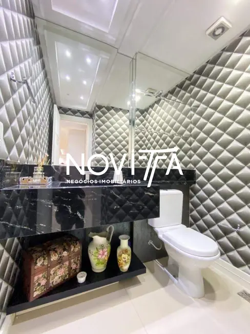 Foto 2 de Apartamento com 5 quartos à venda, 300m2 em Meia Praia, Itapema - SC