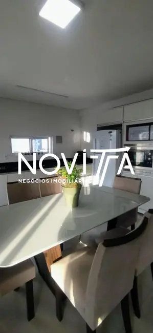 Foto 4 de Apartamento com 2 quartos à venda, 77m2 em Meia Praia, Itapema - SC