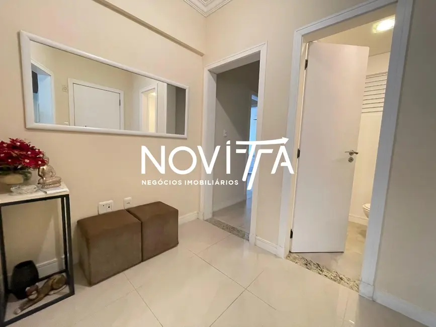 Foto 2 de Apartamento com 4 quartos à venda, 170m2 em Meia Praia, Itapema - SC