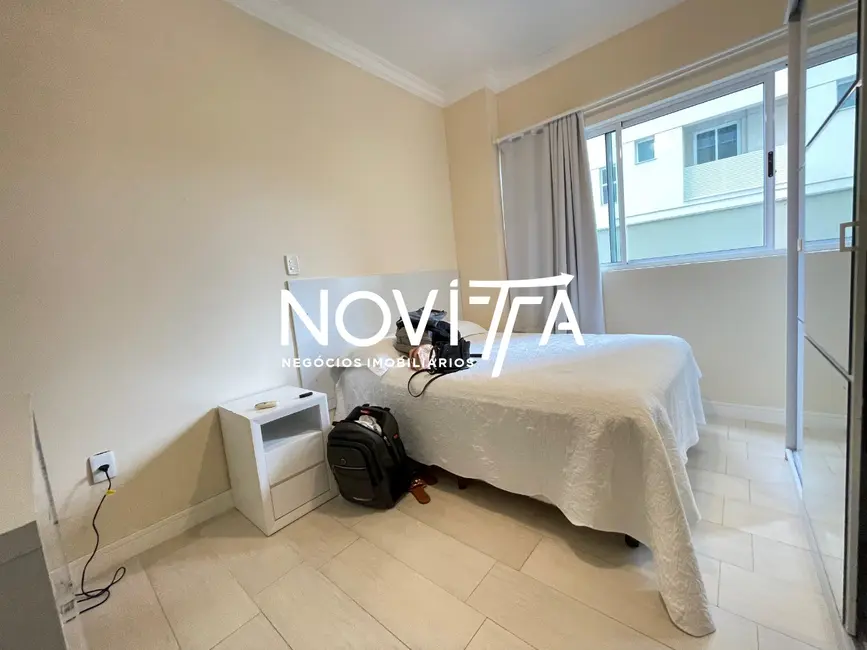 Foto 5 de Apartamento com 4 quartos à venda, 170m2 em Meia Praia, Itapema - SC