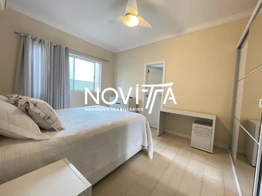 Foto 8 de Apartamento com 4 quartos à venda, 170m2 em Meia Praia, Itapema - SC