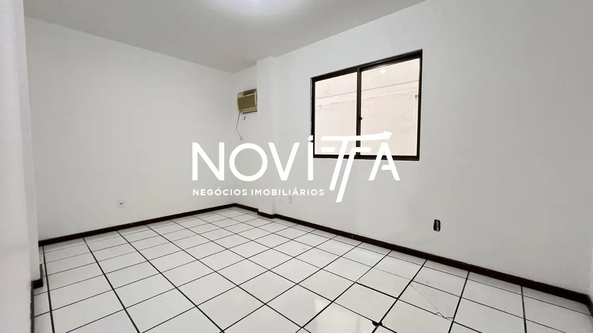 Foto 4 de Apartamento com 2 quartos à venda, 83m2 em Meia Praia, Itapema - SC