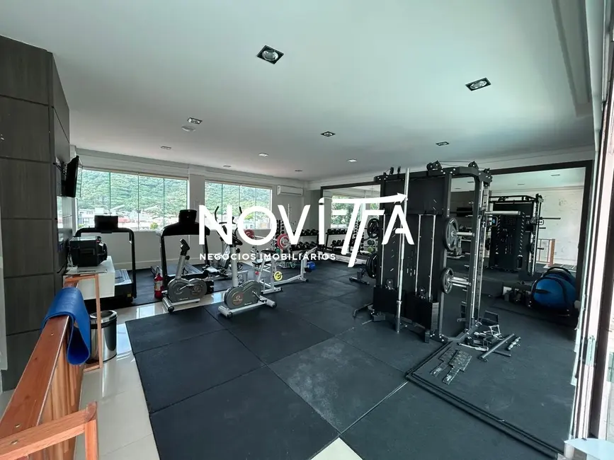 Casa de Condomínio com 4 quartos à venda, 420m2 em Barra, Balneario Camboriu - SC - imagem 5 Foto 5 de Casa de Condomínio com 4 quartos à venda, 420m2 em Barra, Balneario Camboriu - SC