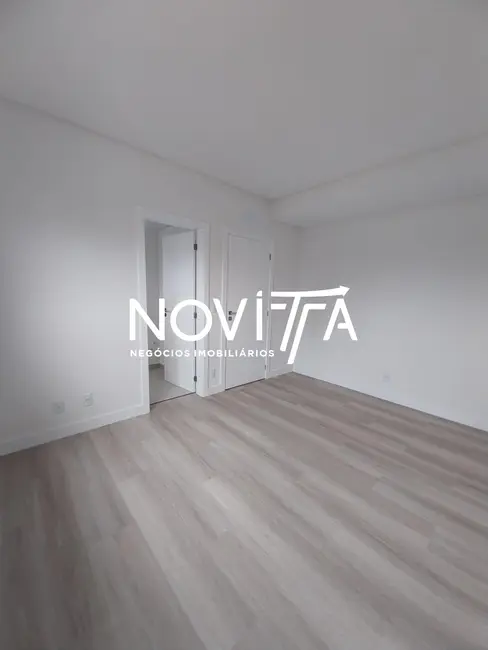 Foto 9 de Apartamento com 2 quartos à venda, 82m2 em Meia Praia, Itapema - SC