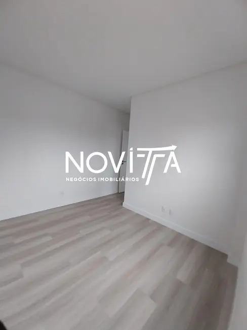 Foto 3 de Apartamento com 2 quartos à venda, 82m2 em Meia Praia, Itapema - SC