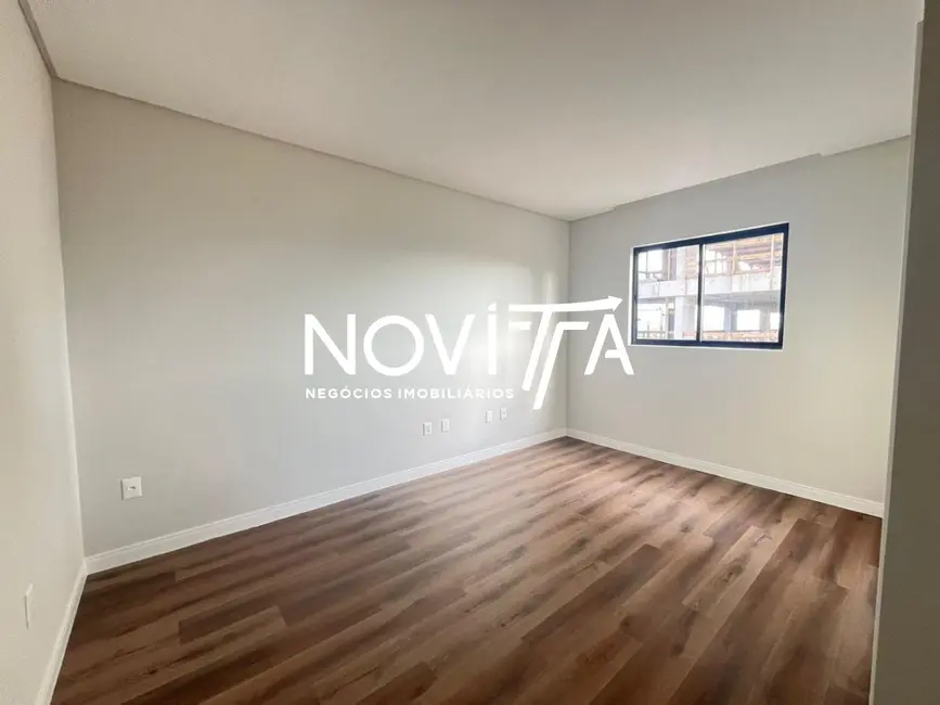 Foto 2 de Apartamento com 3 quartos à venda, 123m2 em Meia Praia, Itapema - SC
