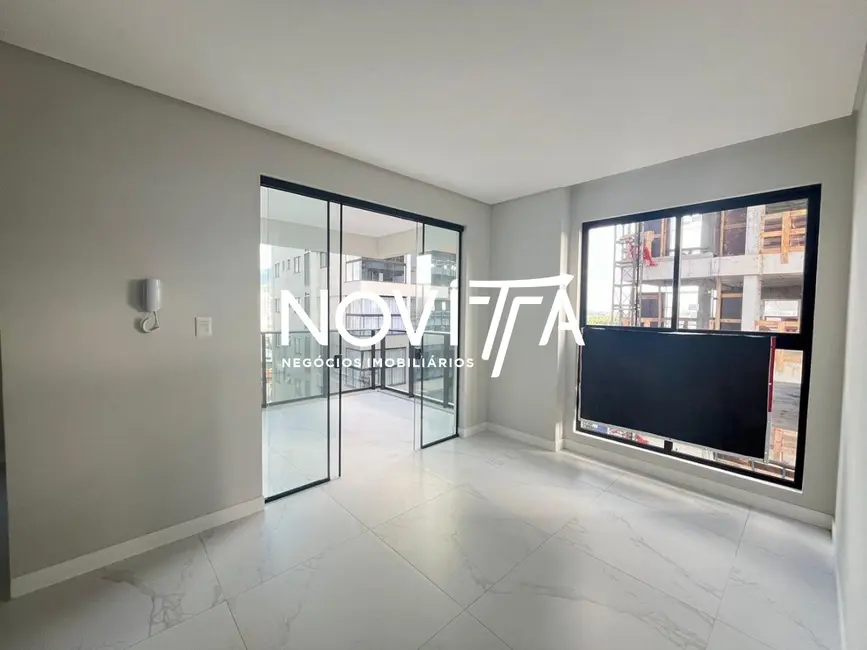 Foto 6 de Apartamento com 3 quartos à venda, 123m2 em Meia Praia, Itapema - SC