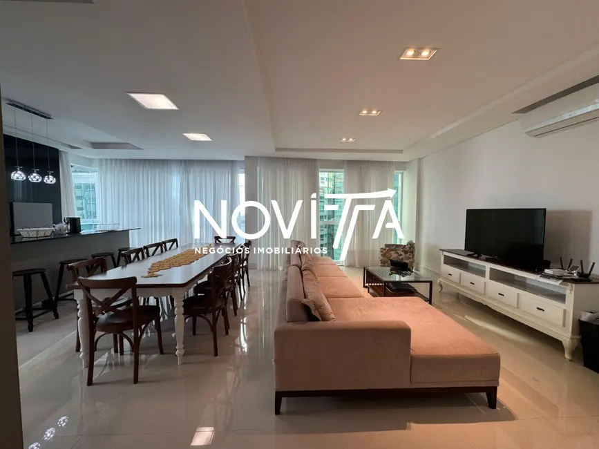 Foto 4 de Apartamento com 3 quartos à venda, 134m2 em Meia Praia, Itapema - SC