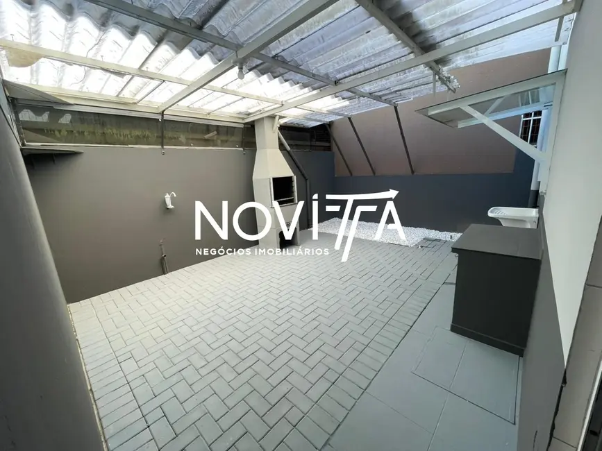 Foto 8 de Casa de Condomínio com 4 quartos à venda, 127m2 em Meia Praia, Itapema - SC