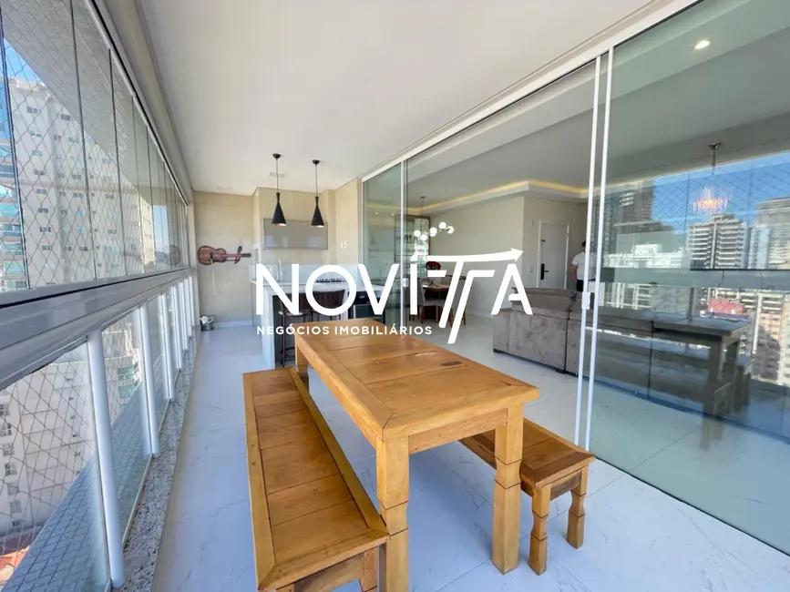 Apartamento com 4 quartos à venda, 161m2 em Meia Praia, Itapema - SC - imagem 5 Foto 5 de Apartamento com 4 quartos à venda, 161m2 em Meia Praia, Itapema - SC