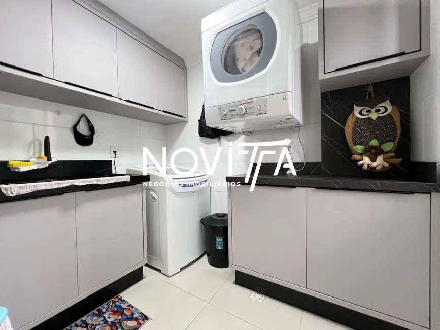 Foto 6 de Apartamento com 4 quartos à venda, 139m2 em Meia Praia, Itapema - SC