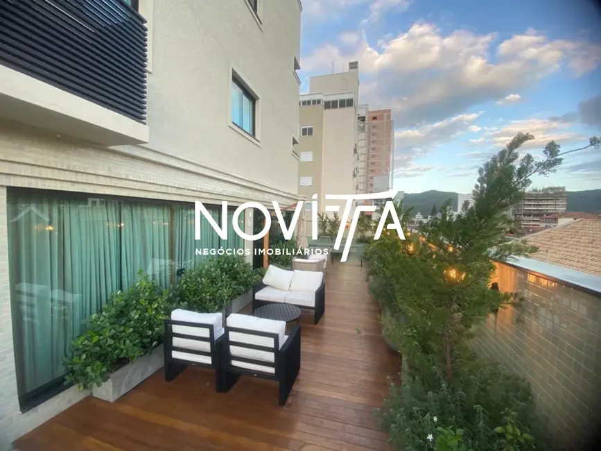 Foto 2 de Apartamento com 3 quartos à venda, 134m2 em Porto Belo - SC