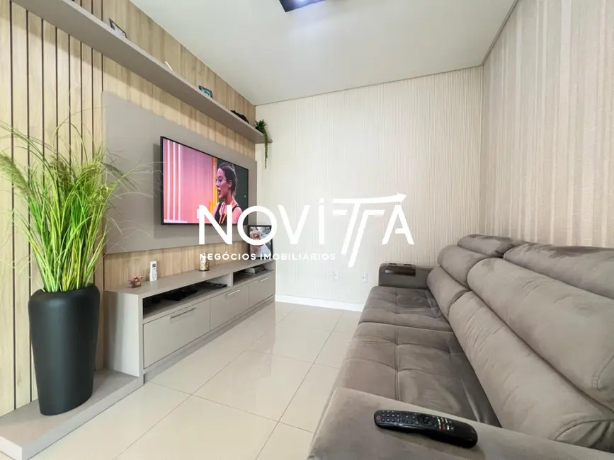 Foto 3 de Apartamento com 3 quartos à venda, 110m2 em Meia Praia, Itapema - SC