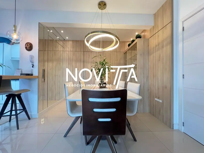 Foto 2 de Apartamento com 3 quartos à venda, 110m2 em Meia Praia, Itapema - SC