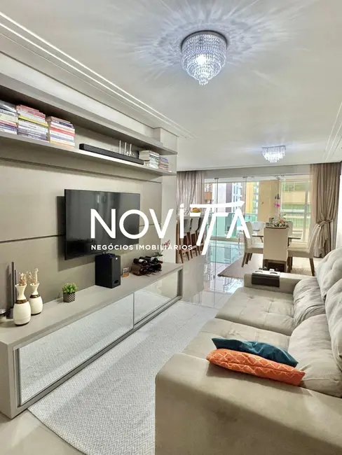 Foto 2 de Apartamento com 3 quartos à venda, 118m2 em Meia Praia, Itapema - SC