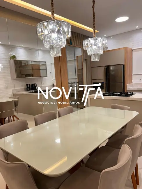 Foto 1 de Apartamento com 4 quartos à venda, 164m2 em Meia Praia, Itapema - SC