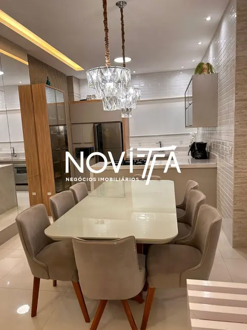 Foto 6 de Apartamento com 4 quartos à venda, 164m2 em Meia Praia, Itapema - SC