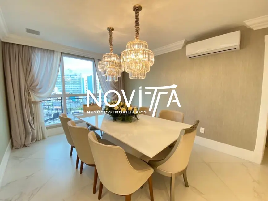 Foto 5 de Apartamento com 4 quartos à venda, 180m2 em Meia Praia, Itapema - SC