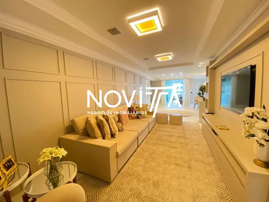 Foto 3 de Apartamento com 4 quartos à venda, 180m2 em Meia Praia, Itapema - SC