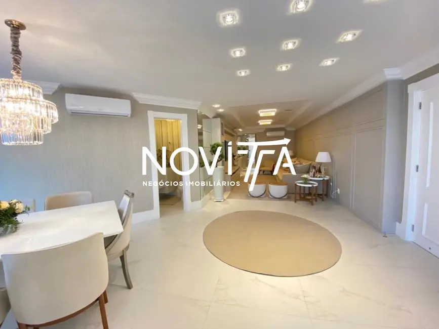 Foto 4 de Apartamento com 4 quartos à venda, 180m2 em Meia Praia, Itapema - SC