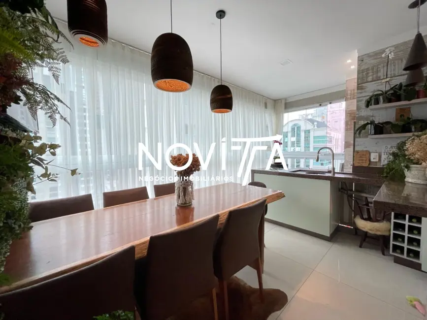 Foto 7 de Apartamento com 3 quartos à venda, 134m2 em Meia Praia, Itapema - SC