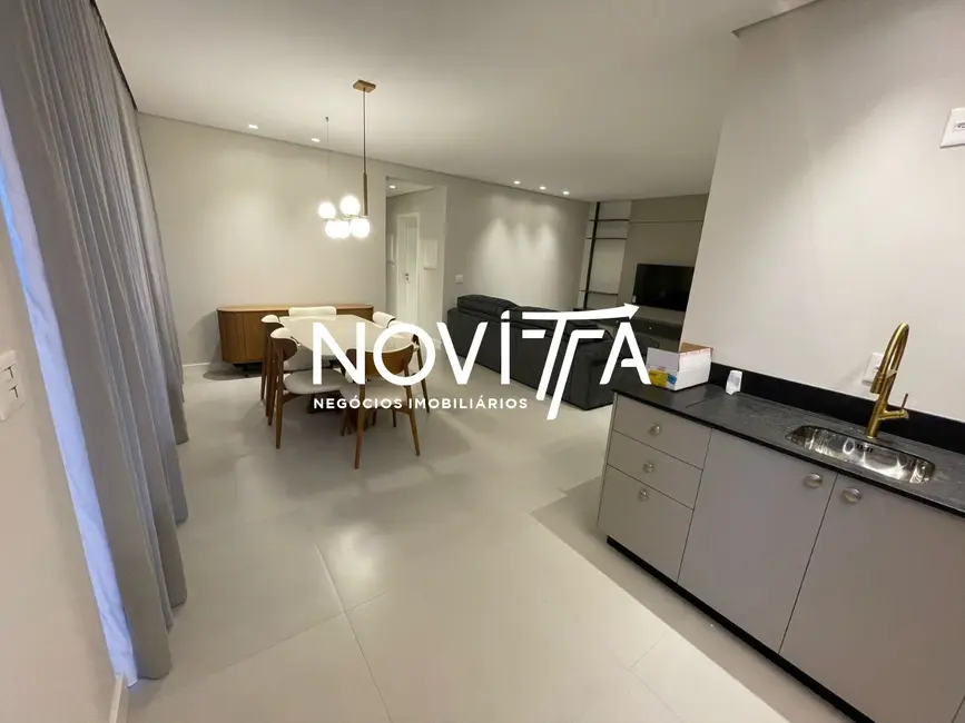 Foto 2 de Apartamento com 3 quartos à venda, 123m2 em Meia Praia, Itapema - SC