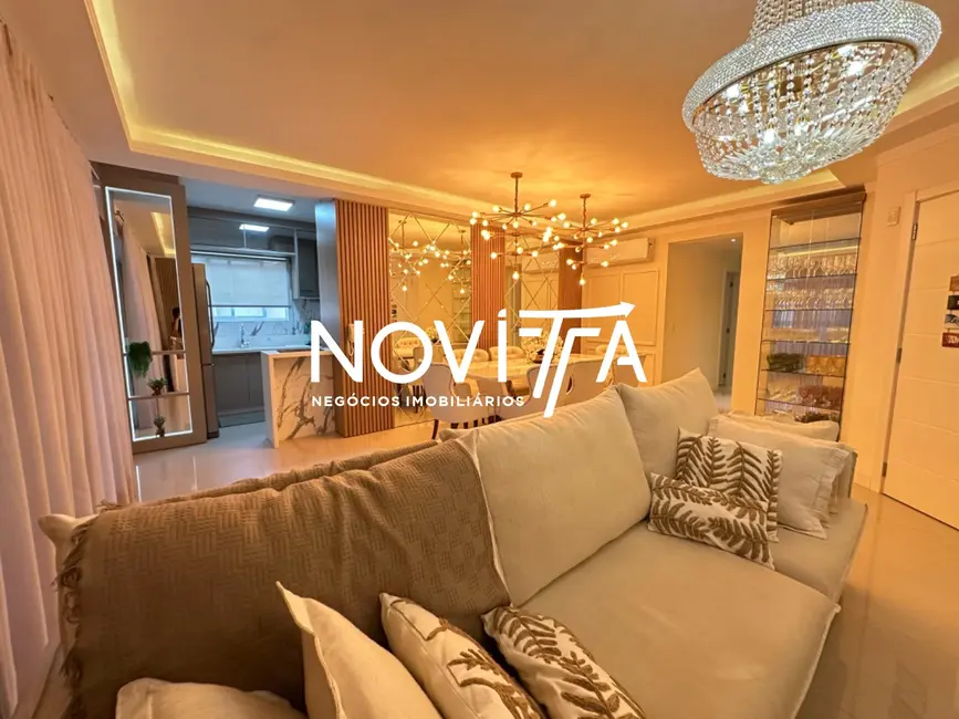 Foto 9 de Apartamento com 4 quartos à venda, 150m2 em Meia Praia, Itapema - SC