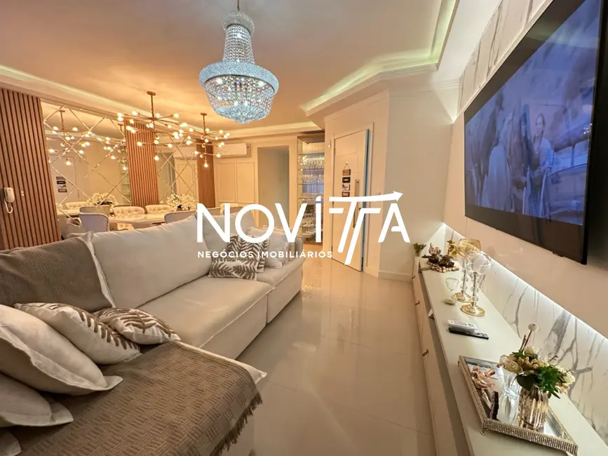 Foto 8 de Apartamento com 4 quartos à venda, 150m2 em Meia Praia, Itapema - SC