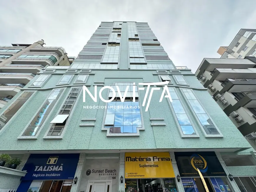 Foto 1 de Apartamento com 4 quartos à venda, 150m2 em Meia Praia, Itapema - SC