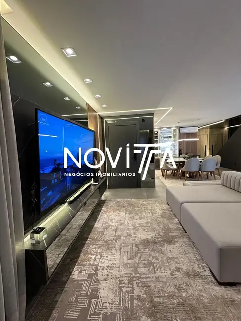 Foto 2 de Apartamento com 4 quartos à venda, 180m2 em Meia Praia, Itapema - SC