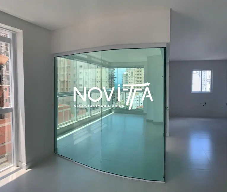 Foto 5 de Apartamento com 4 quartos à venda, 149m2 em Meia Praia, Itapema - SC