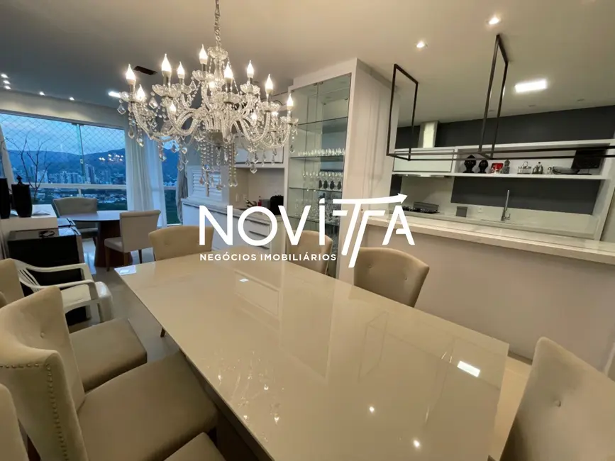 Foto 7 de Apartamento com 3 quartos à venda, 135m2 em Meia Praia, Itapema - SC