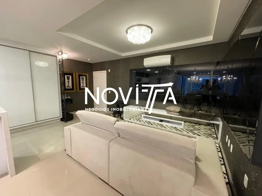 Foto 8 de Apartamento com 3 quartos à venda, 135m2 em Meia Praia, Itapema - SC