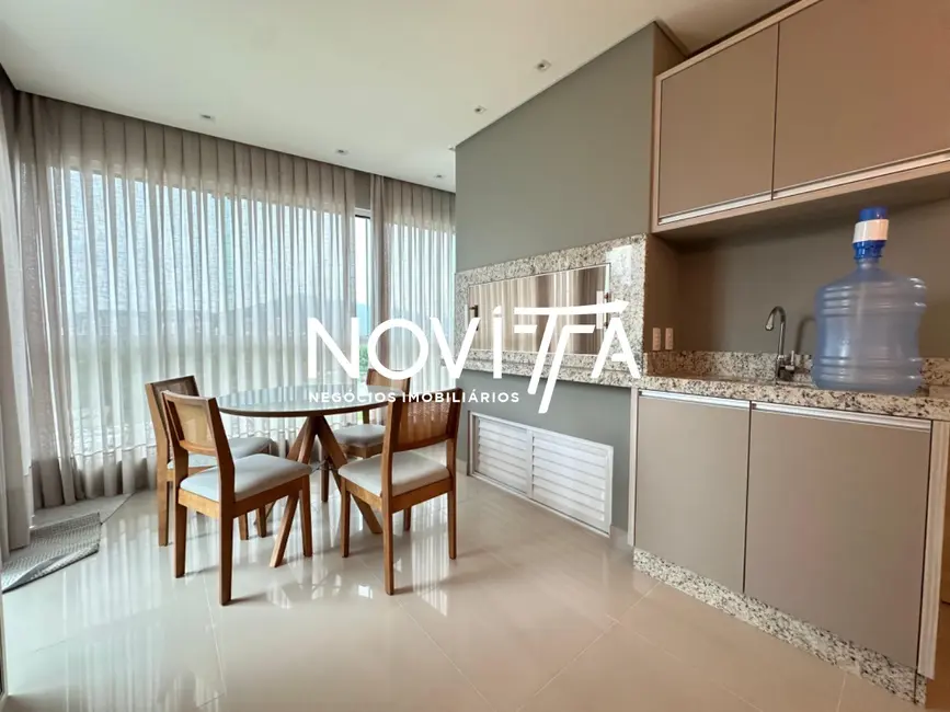 Foto 6 de Apartamento com 3 quartos à venda, 135m2 em Meia Praia, Itapema - SC