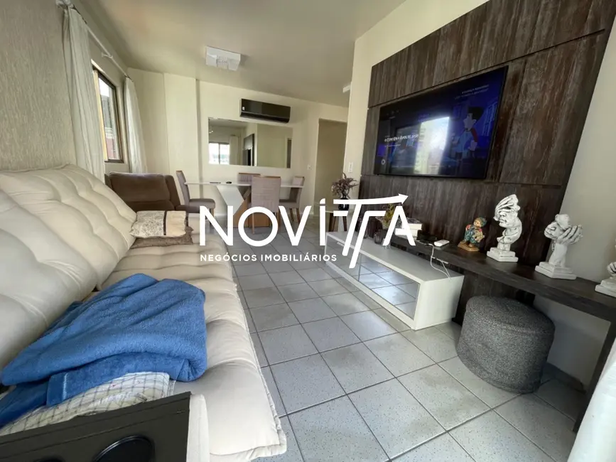 Foto 3 de Apartamento com 3 quartos à venda, 109m2 em Meia Praia, Itapema - SC