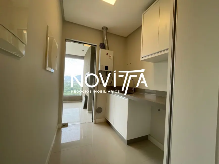 Foto 9 de Apartamento com 3 quartos à venda, 117m2 em Meia Praia, Itapema - SC