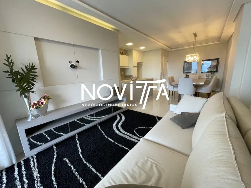 Foto 1 de Apartamento com 3 quartos à venda, 117m2 em Meia Praia, Itapema - SC