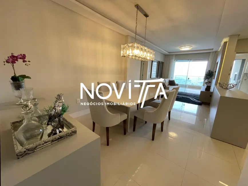 Foto 6 de Apartamento com 3 quartos à venda, 117m2 em Meia Praia, Itapema - SC