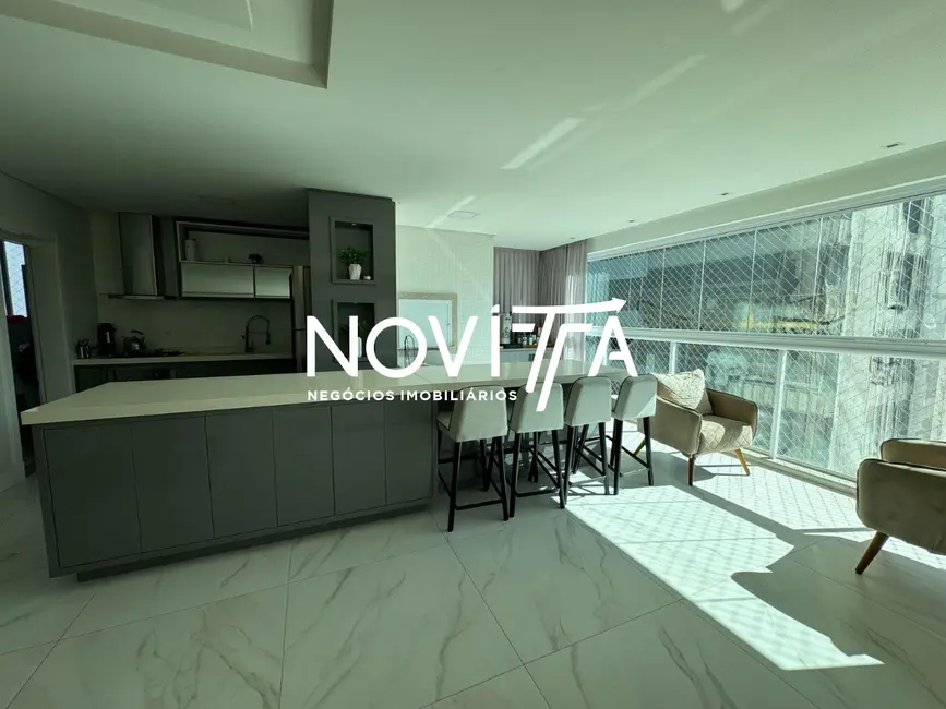 Foto 8 de Apartamento com 3 quartos à venda, 142m2 em Meia Praia, Itapema - SC